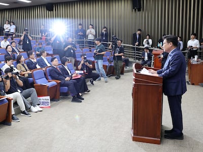 국힘 의원들 “장동혁 ‘당협 전원 재선출 案’ 반대”…張, 강행하나
