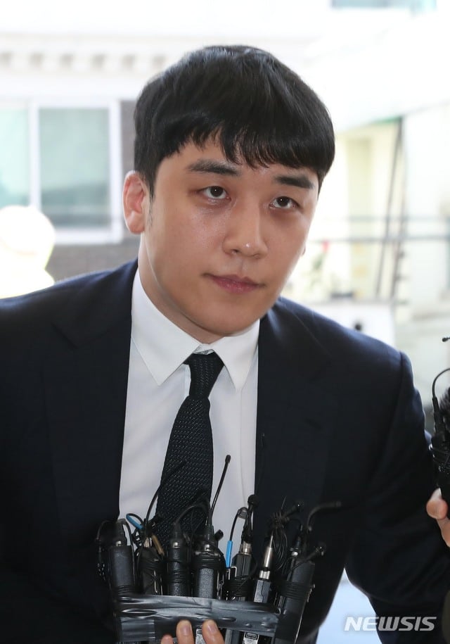 '소주병 위협 피소' 빅뱅 출신 승리 "허위 사실로 합의 못 해"