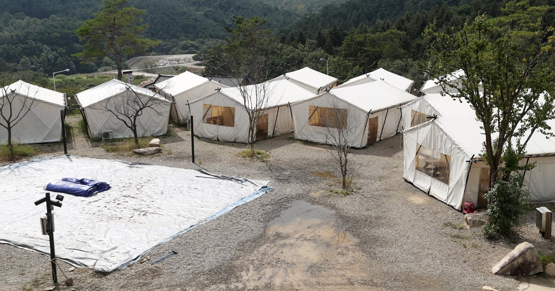7조 원 캠핑 제국의 몰락, 10억짜리 캠핑장 반값에도 안 팔린다