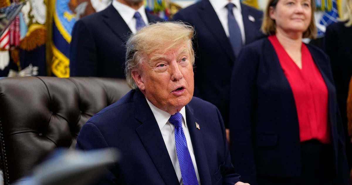 Trump to Unveil $54 Billion Alaska LNG Investment Despite South Korea's Review - 조선일보