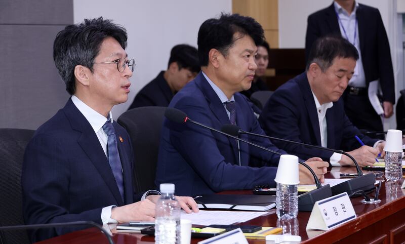 與 “도시정비법 최대한 빨리 처리…국힘 필리버스터 안 할 듯”