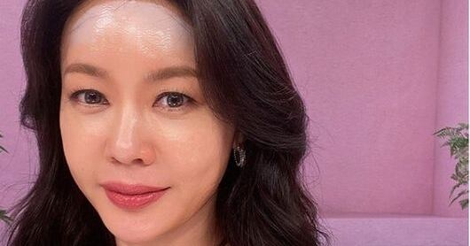 'CEO' 안선영, 명절에도 안 쉬어‥어깨 드러내고 미모 과시