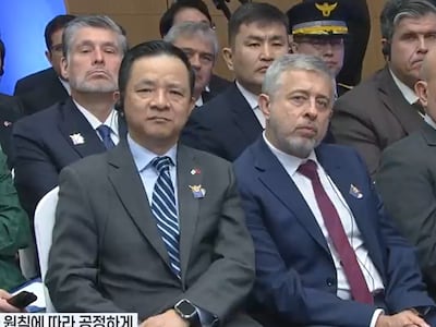 李 참석한 경찰의 날 기념식… 美·日 대사 안 오고 중·러 대사만 와