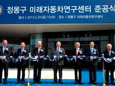 미래 자동차는 전자 제품… 정몽구 회장, 전장 부문 대개혁