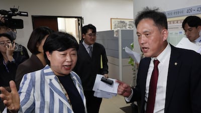 “아, 동영상 그만 찍어요” 정책 검증 대신 쇼츠 경연장 된 국감