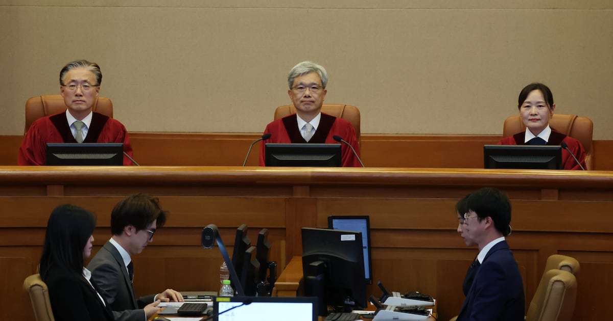 '재판소원 1호' 녹십자 사건 공개 변론... 심리 불속행 기각 두고 공방 - 뉴스 썸네일 이미지