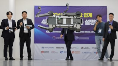 “육군, 소방청 갈래요” 로봇개 취업박람회