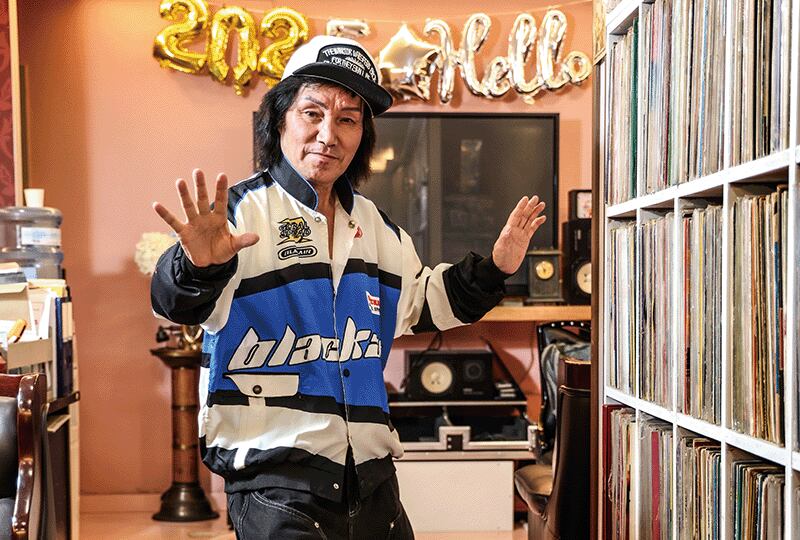 ‘신빠람’ 이박사, 래퍼와 협업… “시대 변해도 네 박자는 똑같아” – 폰테크 달인