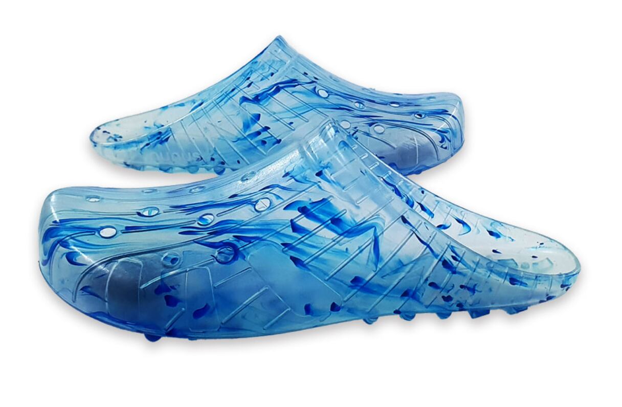 황톳길 걷기 전용 슬리퍼 나왔다 – 폰테크 달인