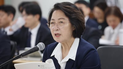 추미애 경기도지사가 13일 경기 수원시 영통구 경기도청에서 열린 국회 행정안전위원회의 경기도에 대한 국정감사에서 의원 질의에 답하고 있다. /뉴스1