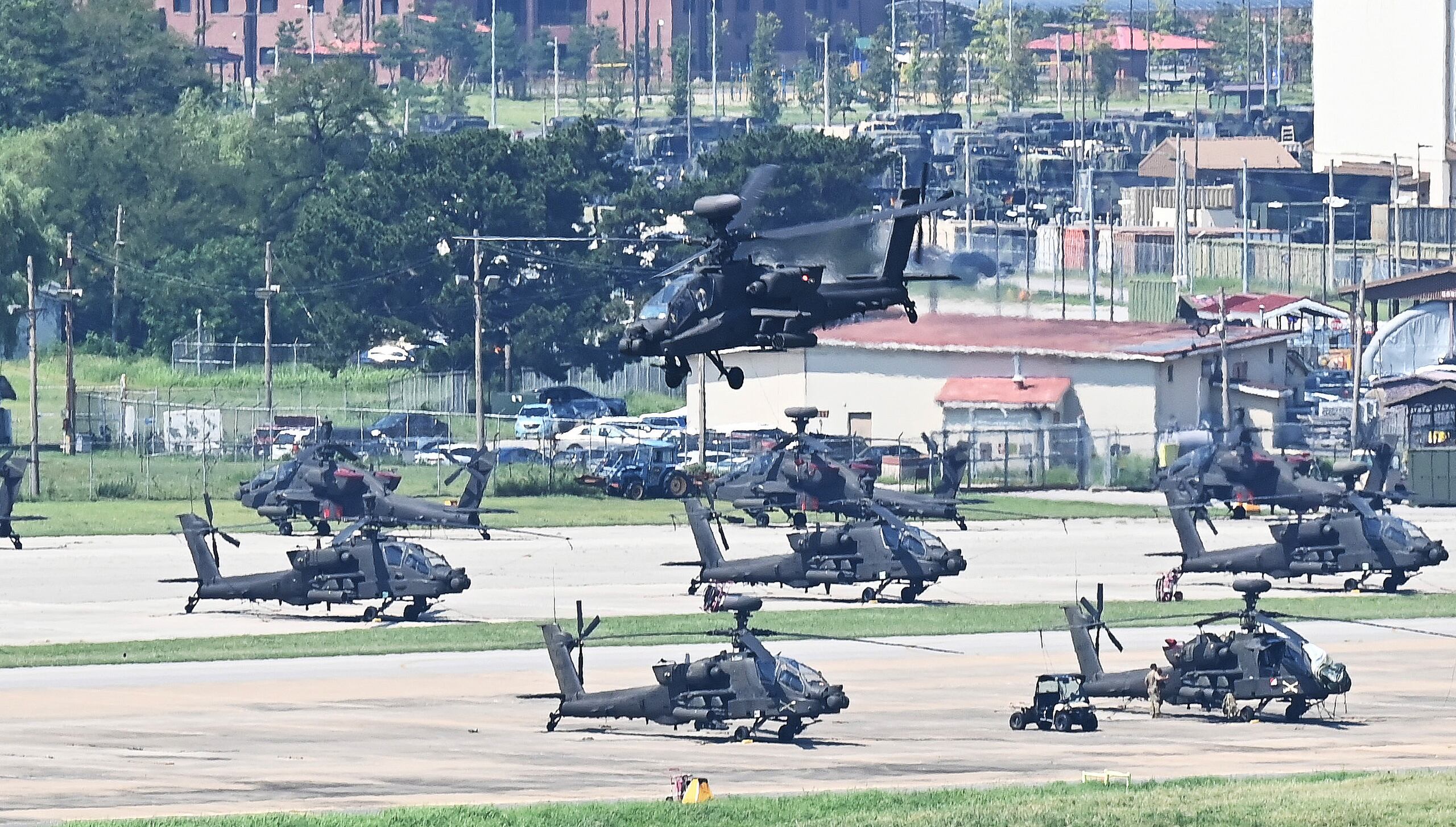 美서 아파치 헬기 36대, 4.6조원 들여 추가 도입