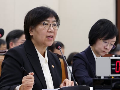 정은경 장관 “연세사랑병원 재조사·환수 검토"