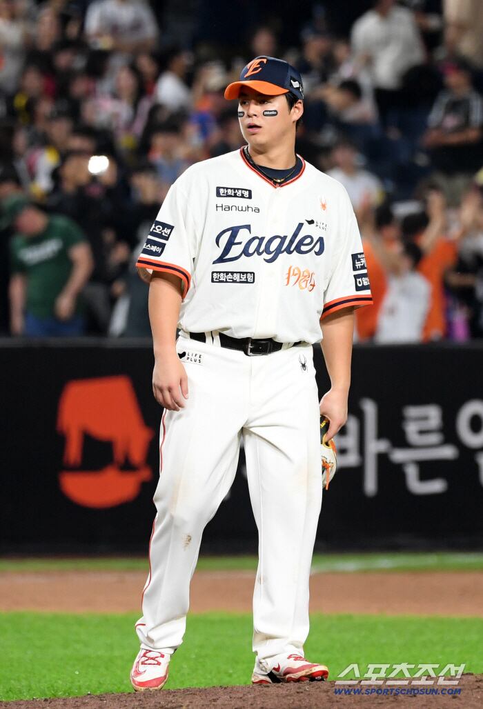 26일 대전 한화생명볼파크에서 열린 한화 이글스와 LG 트윈스의 경기. 승리한 한화 노시환이 기뻐하고 있다. 대전=박재만 기자 pjm@sportschosun.com/2025.09.26