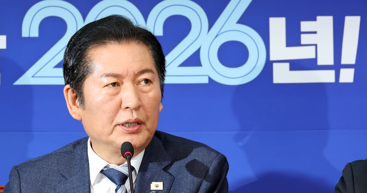 정청래 "장동혁 단식은 투정이자 쇼... 한동훈 사태로 위기 몰리자 하는... - 뉴스 썸네일 이미지