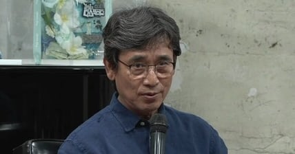 유시민 "민주당이 대통령 권력에 예속되면 당 해체 수준의 위기 맞을 것"