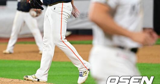 황재균 밀어내기 볼넷 장면