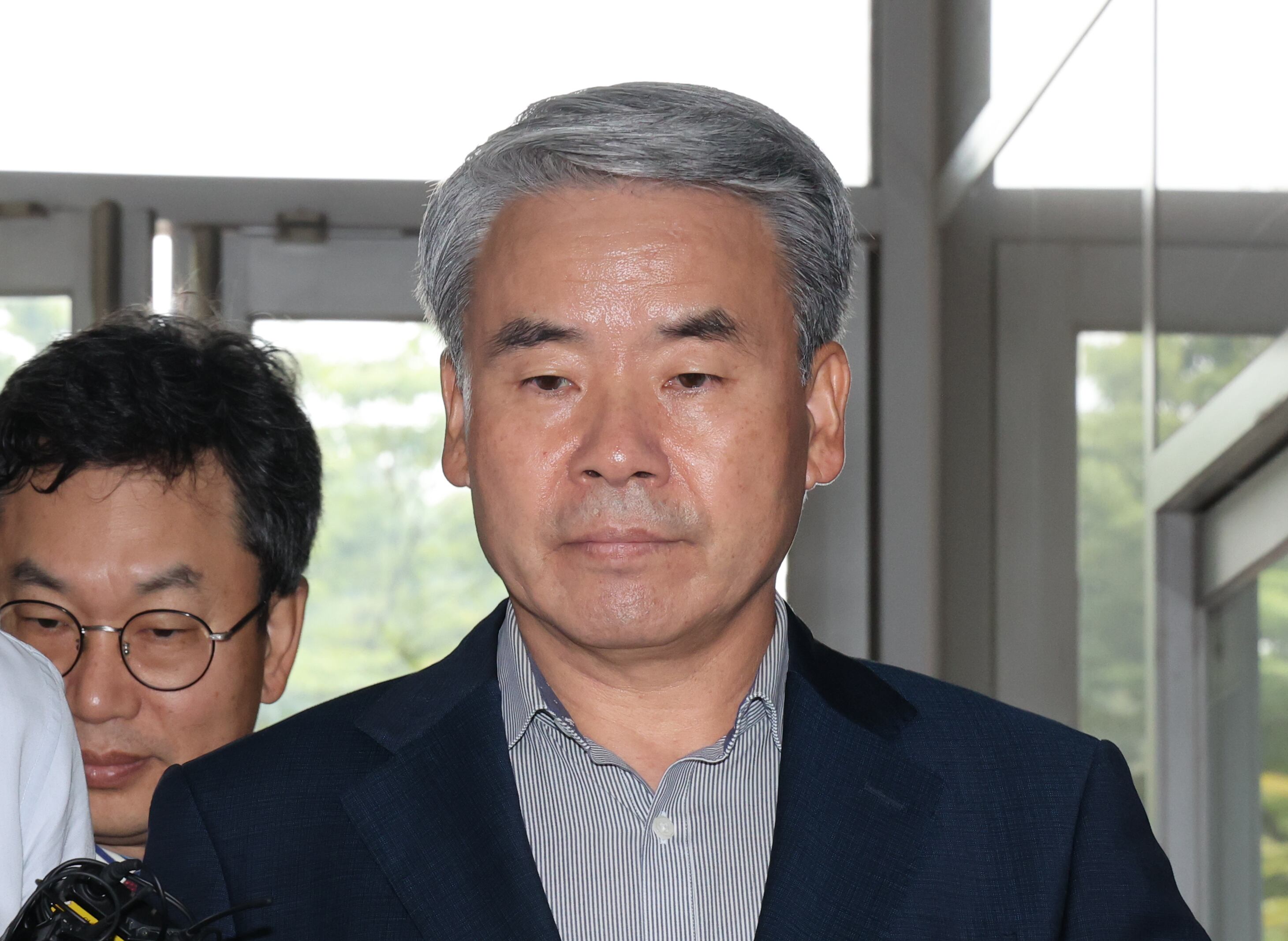 이종섭 “尹 질책, ‘임성근 빼라’는 뜻 절대 아냐” – 폰테크 달인