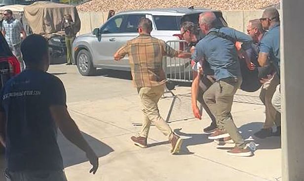 Charlie kirk dies from shooting at utah valley university