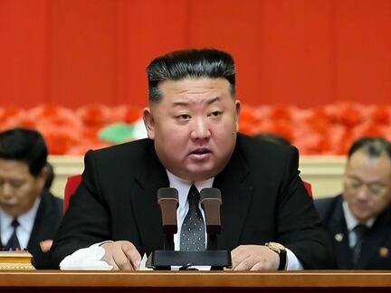 국정원 “최근 제기된 김정은 사망설은 허위”