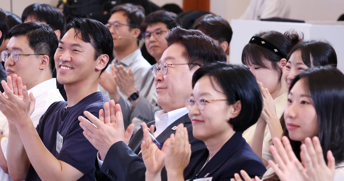 Photograph accompanying Korea budgets 1.7 trillion won for youth savings match as eligibility expands to 9.6 million