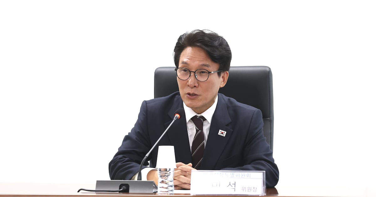 Democratic Party Leader Speeds Saemangeum Project with Hyundai's AI Investment - 조선일보