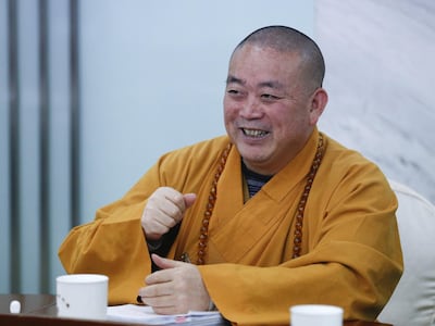 쿵푸 아닌 ‘비리 고수’였다... 소림사 前주지, 징역 24년형