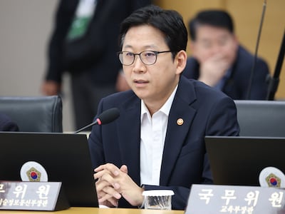 “전 국민 무료 AI” 사업자에 SKT·카카오·KT 선정