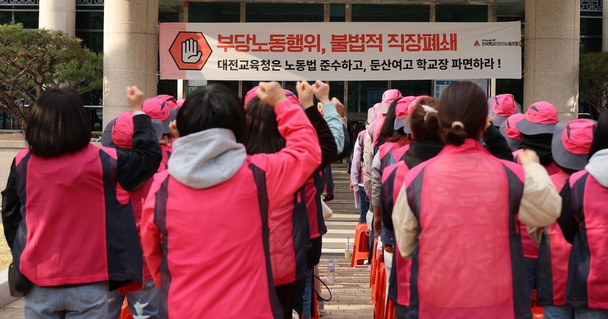 학교 급식 현장 관련 이미지