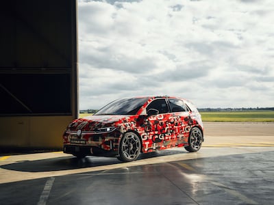전기로 달리는 GTI…폴크스바겐, 226마력 전기 해치백 ‘ID.폴로 GTI’ 첫선