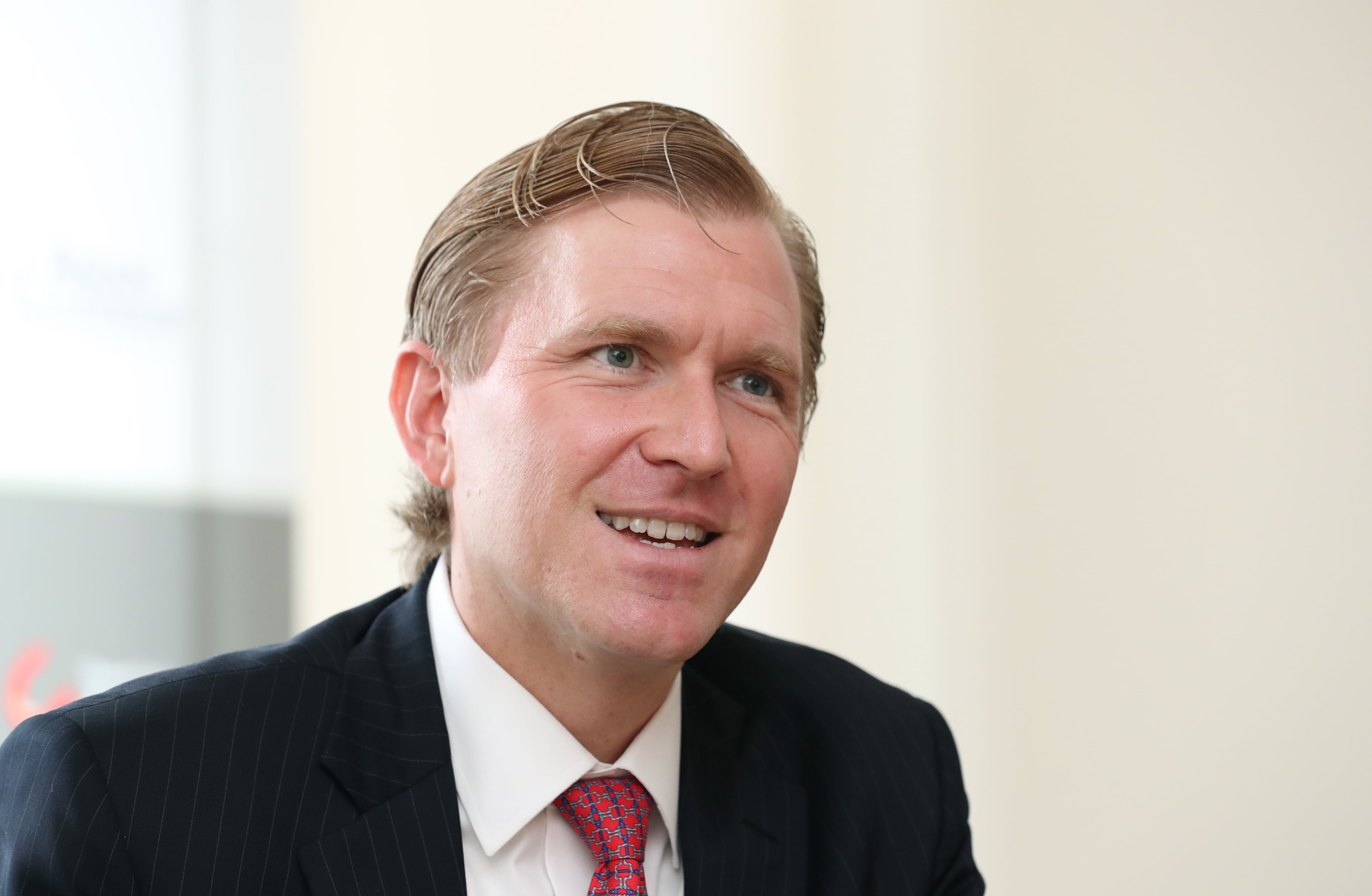 엘브리지 콜비 국방부 정책담당 차관이 지난해 본지가 주최한 아시안리더십콘퍼런스(ALC)에 참석해 인터뷰를 하고 있다. /오종찬 기자