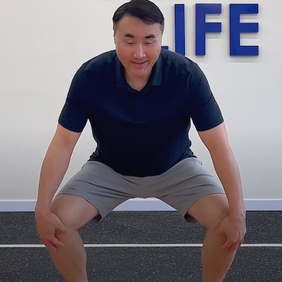 굳은 골반·뻣뻣한 하체까지… 3분 전신 리듬 운동