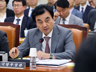 “영창 갔나” 한동훈 묻자, 안규백 “수사 중이라…장관 물러난 뒤 밝혀질 것”