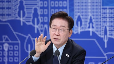 ‘문재인 시즌 2’ 우려 속 세금 폭탄… 민심 반발에 여권도 ‘수정론’