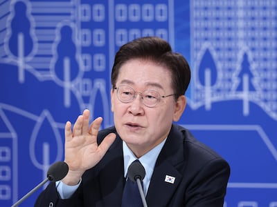 ‘문재인 시즌 2’ 우려 속 세금 폭탄… 민심 반발에 여권도 ‘수정론’