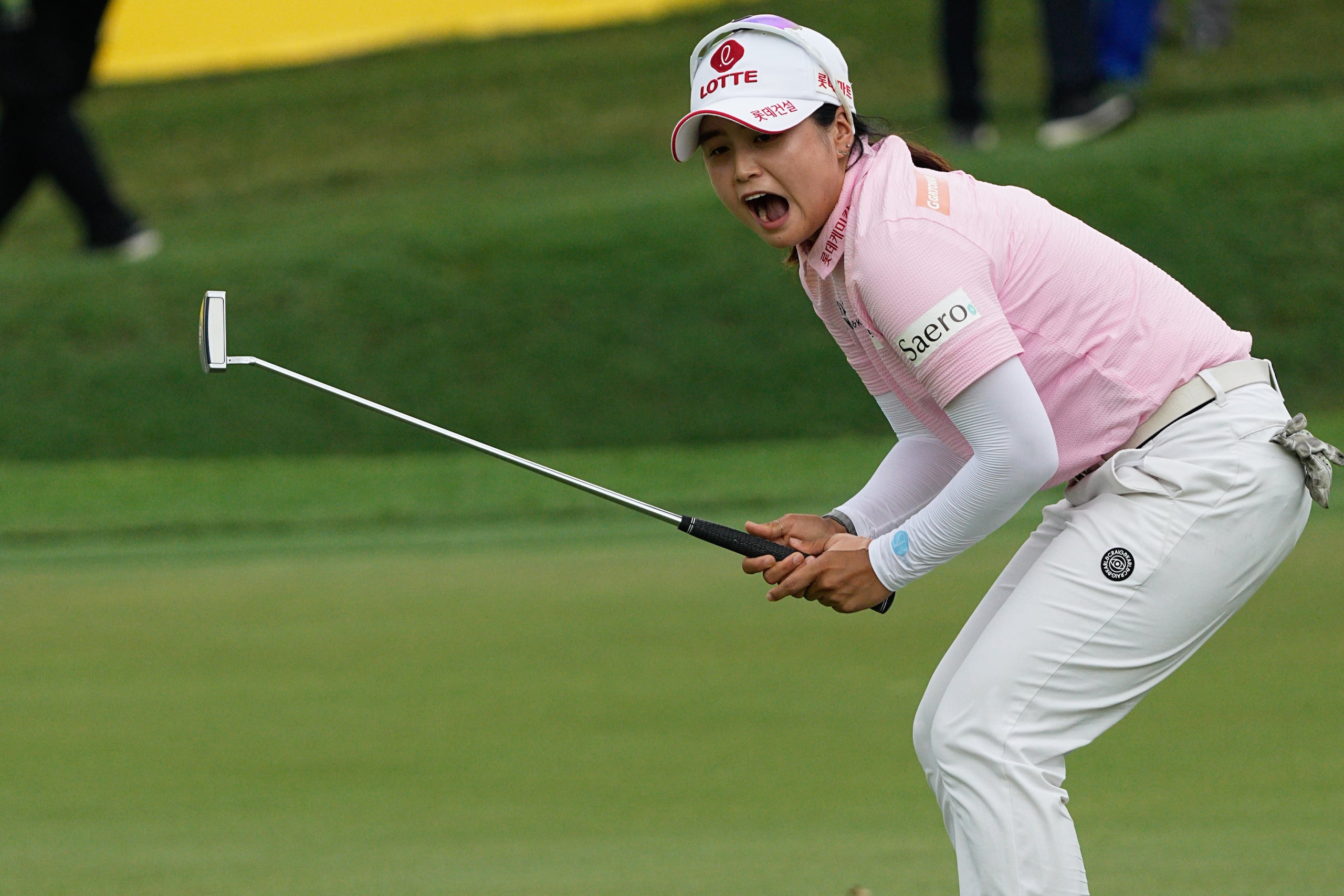 2025 LPGA 퍼트 결과에 반응하는 최혜진