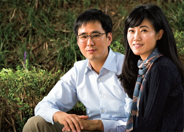 학회 참석차 한국을 찾은 허준렬·글로리아 최 부부.