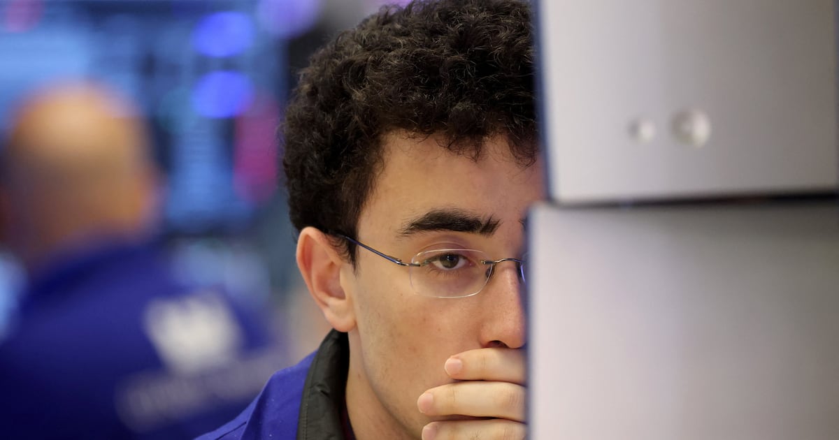 뉴욕 증시와 연준 금리 전망 관련 이미지