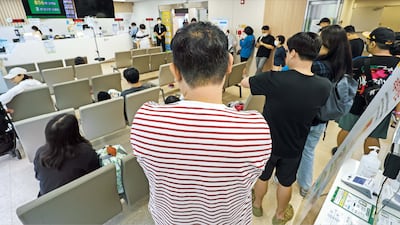 독감·코로나 동시 확산… 병원들, 백신 확보전