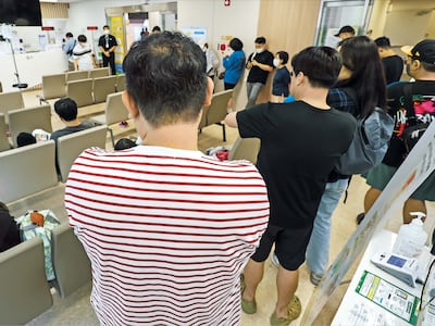 독감·코로나 동시 확산… 병원들, 백신 확보전