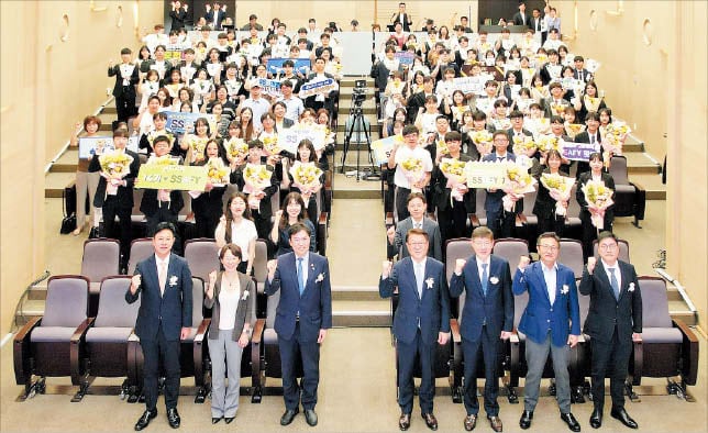 ‘삼성 아카데미’서 경비 로봇 만든 미취업 청년들