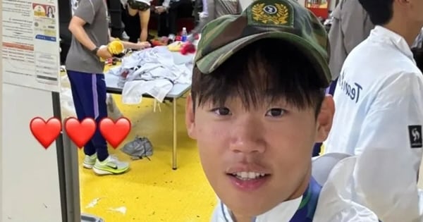 19세 윙어 박승수, ‘전역모 인증샷’ 후폭풍에 결국 엎드려 사과