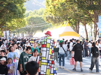 의령 인구의 18배 찾았다… 리치리치페스티벌 경제효과 “200억 이상” 추산