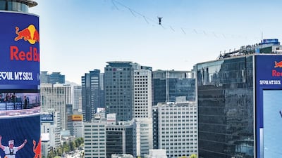 광화문 120m 상공을 걸었다… 2만 관중 “와아아” “어머머”