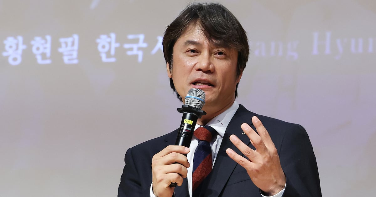Teachers' Group Demands Apology from Gyeonggi Education Chief - μ‘°μ μΌλ³΄