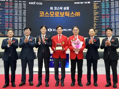 관심 한몸에 받던 로봇 기업, <br>상장 5개월 만에 압수수색이라니