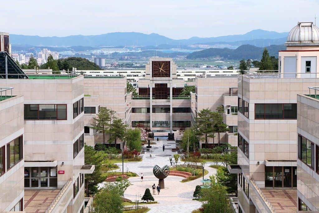 Exclusive: POSTECH invests record 1.2 tn won to become global top university